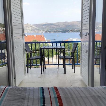 Studio Apartman Trogir Exterior photo